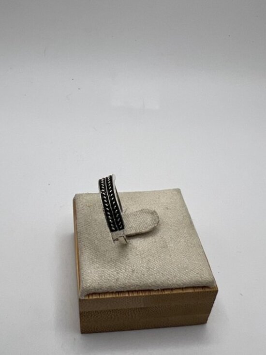 Silver‎ Tone Braided Design Band Ring Size 5.5 Classic Statement Boho Festival - Picture 3 of 3